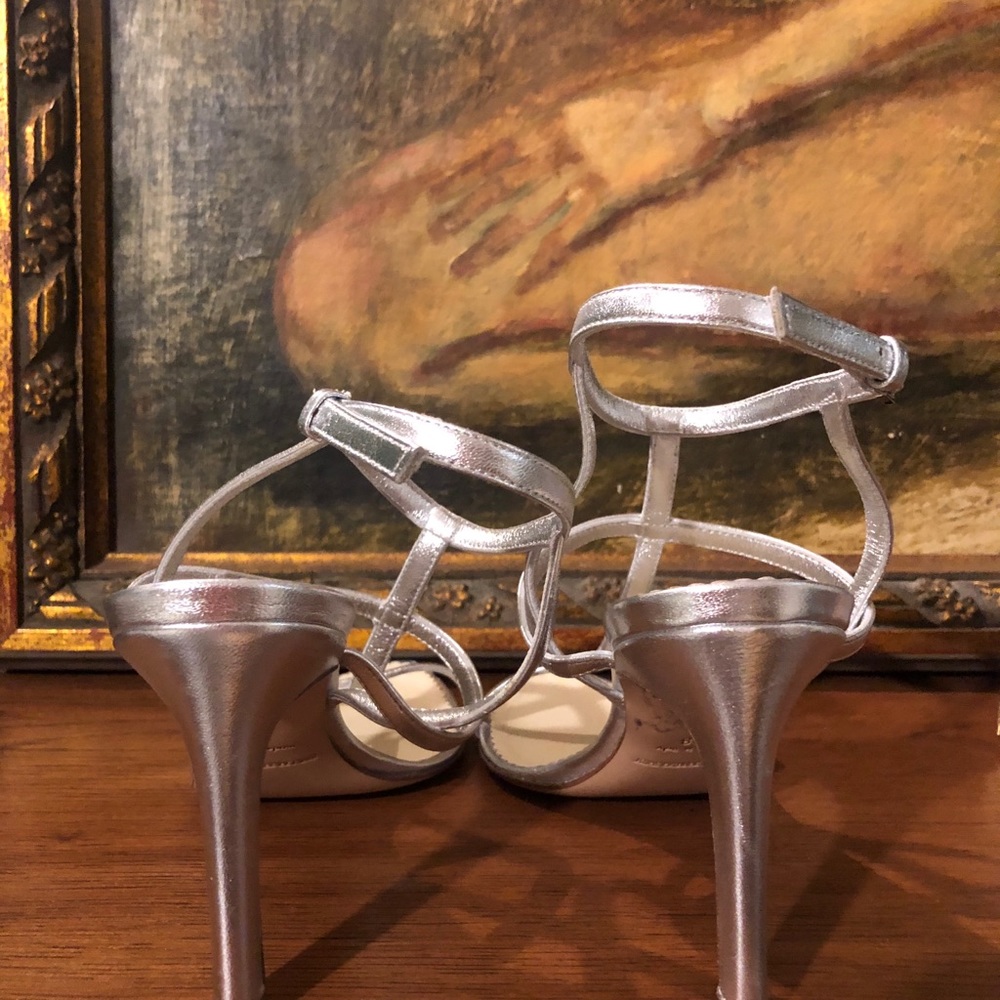 Burberry Shoes - Picture 4 of 5